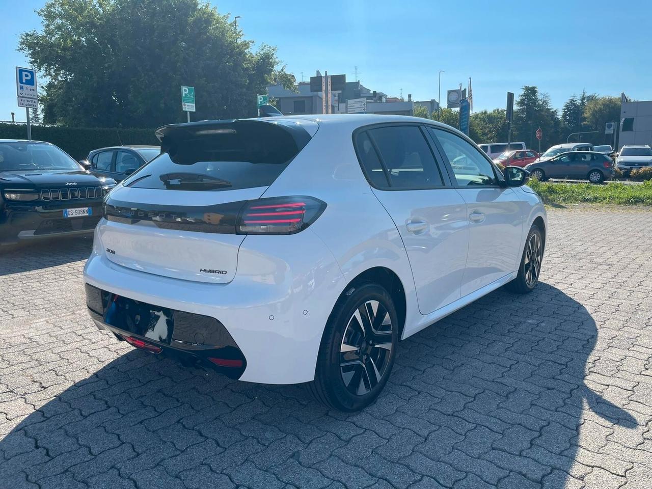 Peugeot 208 Hybrid 110 e-DCS6 Allure