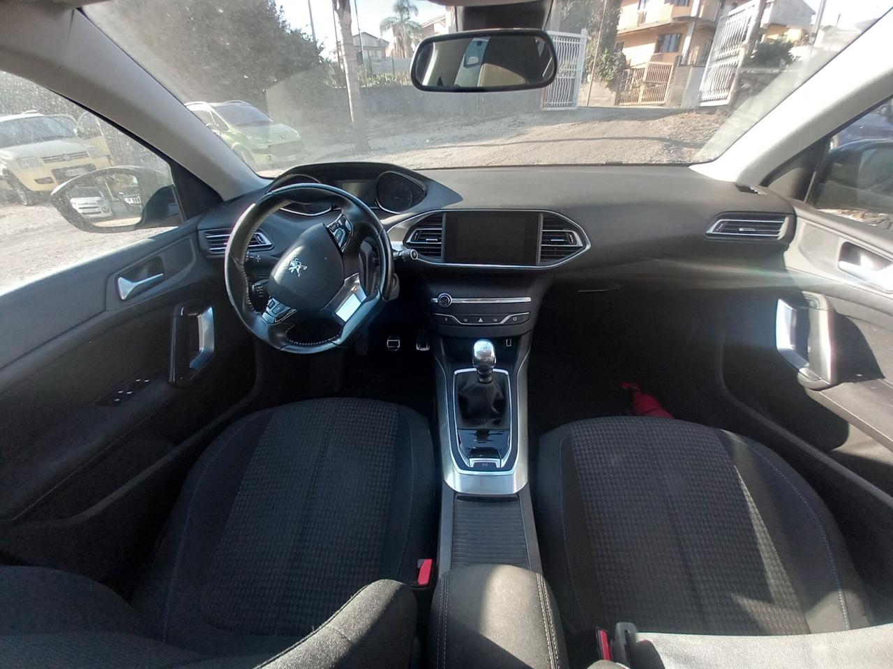 Peugeot 308 PureTech Turbo 110 S&S Active
