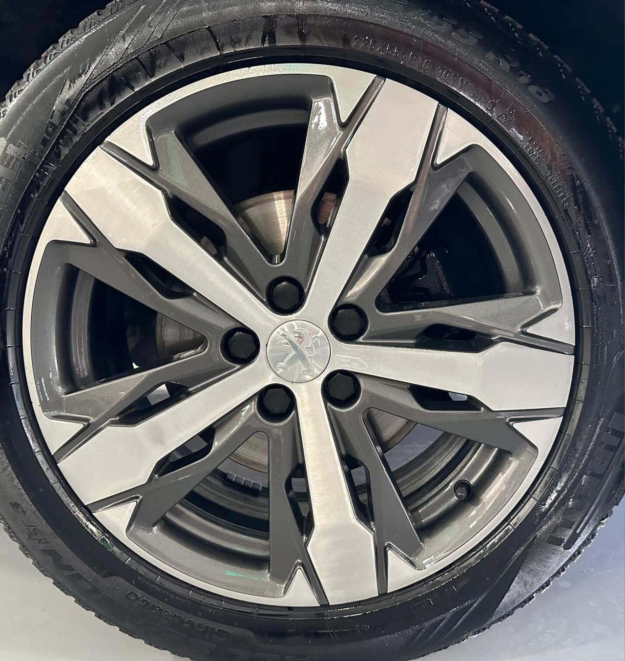 Peugeot 3008 BlueHDi 130 S&S EAT8 Allure
