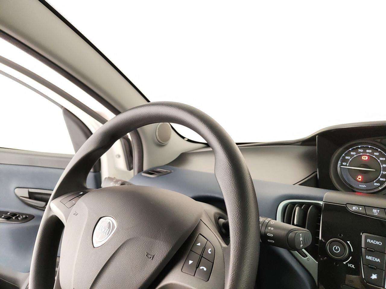 Lancia Ypsilon 1.0 FireFly 5 porte S&S Hybrid Oro