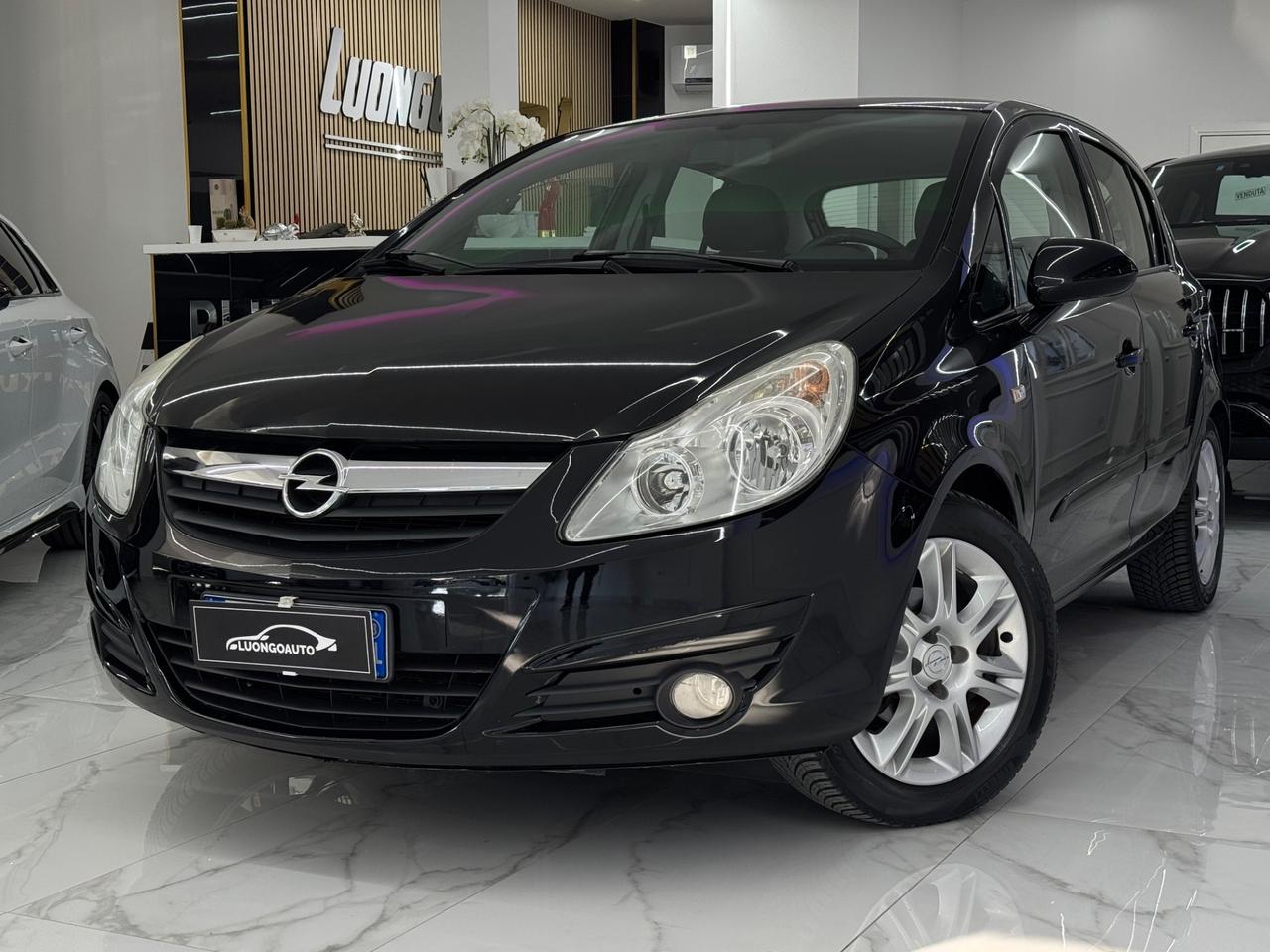 Opel Corsa 1.4 Cosmo Full Optional