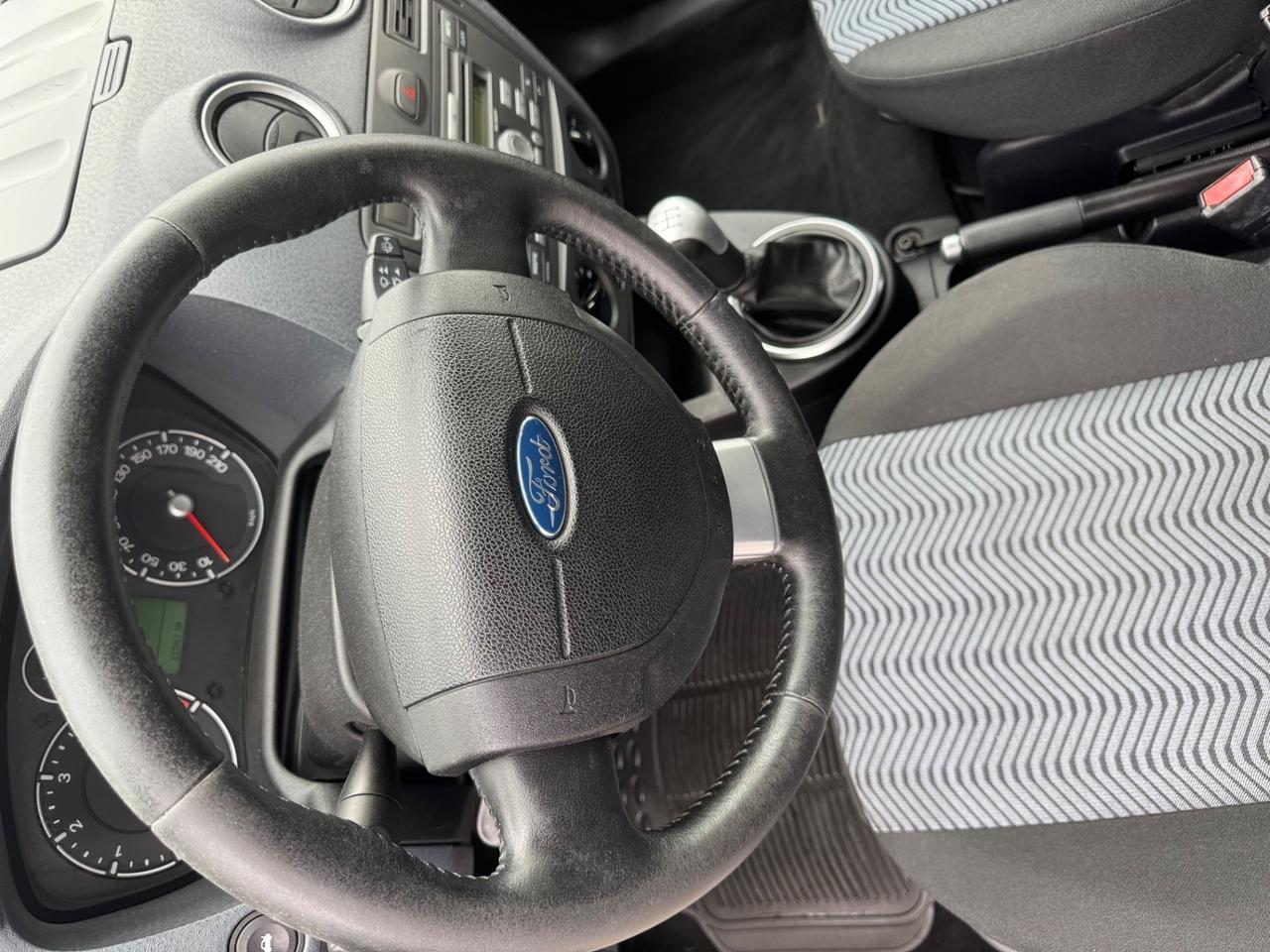 Ford Fusion 1.4 TDCi 5p. neopatentati