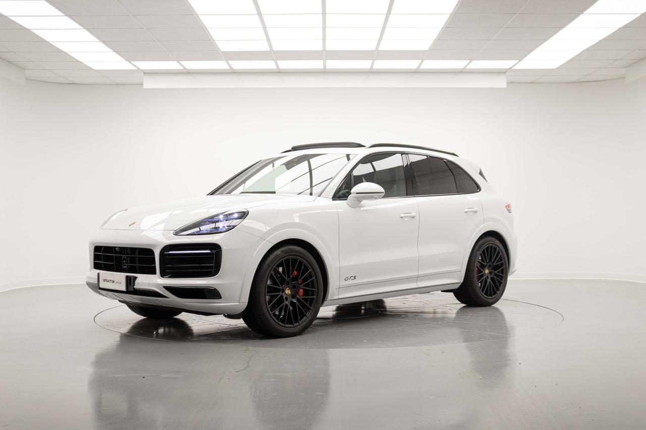 PORSCHE CAYENNE 4.0 GTS