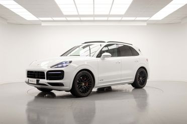 PORSCHE CAYENNE 4.0 GTS