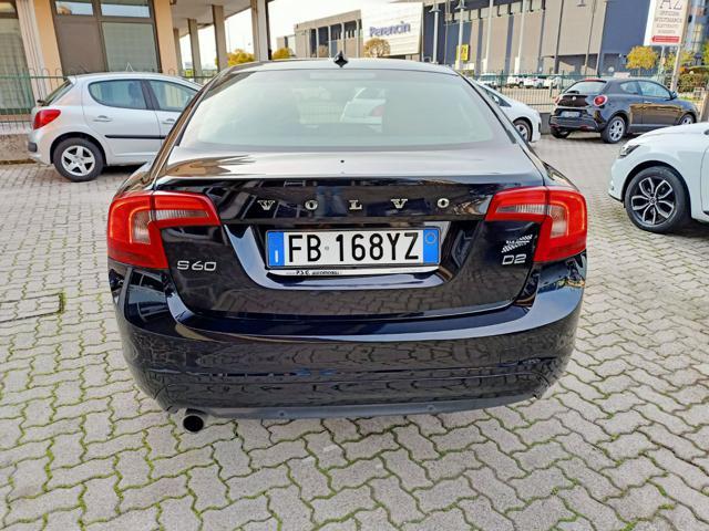 VOLVO S60 D2 Powershift Kinetic