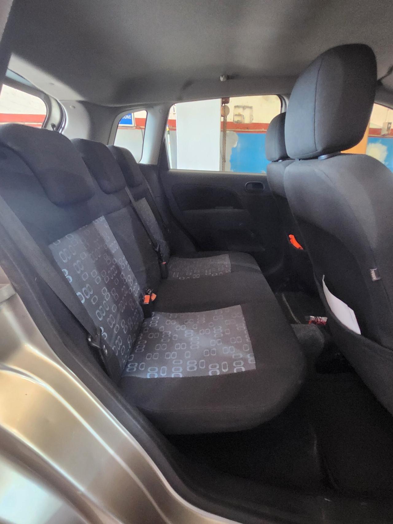 FIESTA Tdci 5PORTE (DIVERSI LAVORI ESEGUITI)