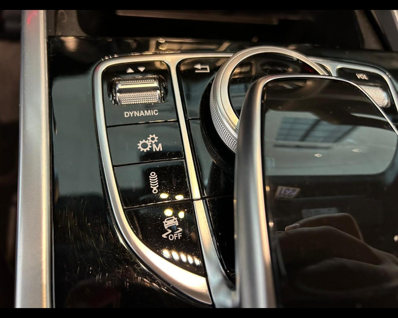 Mercedes-Benz Classe G - W463 2018 - G AMG 63 585cv auto