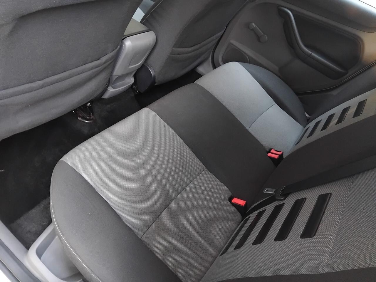 Ford Focus 2.0 gpl garanzia