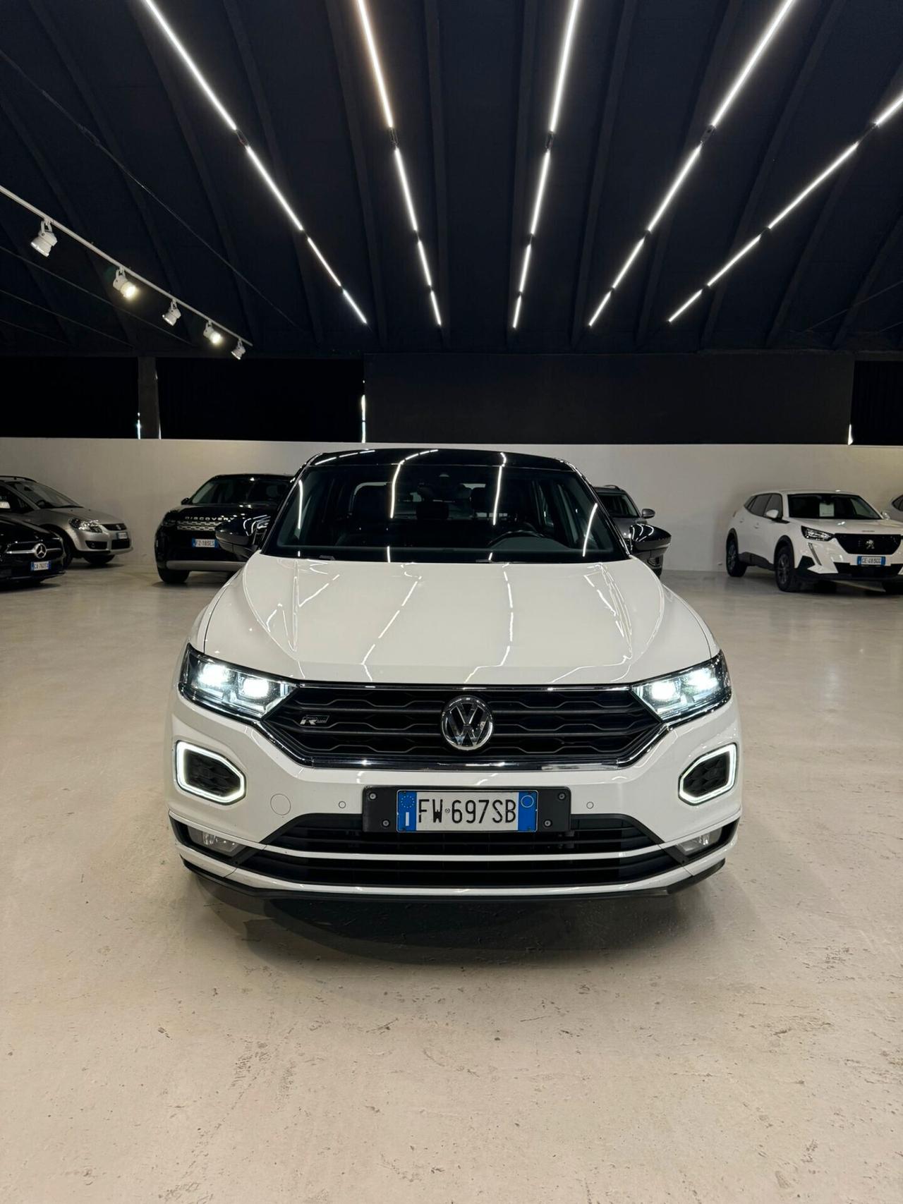 VOLKSWAGEN T-ROC RLINE