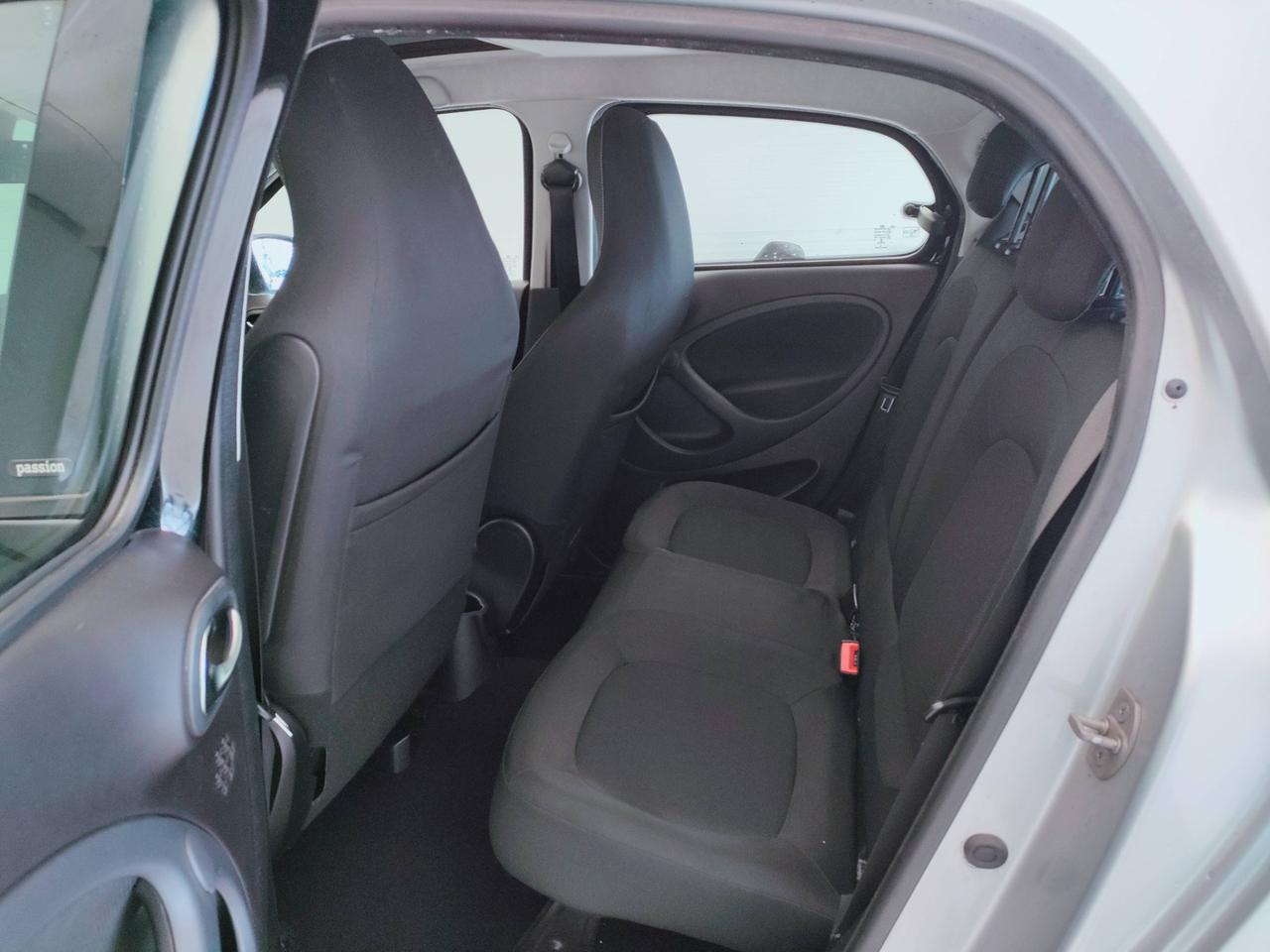 SMART Forfour II 2015 - Forfour 1.0 Passion 71cv