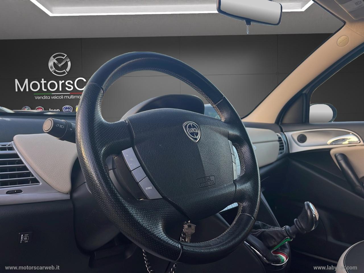 LANCIA Ypsilon 1.4 Unyca Ecochic GPL