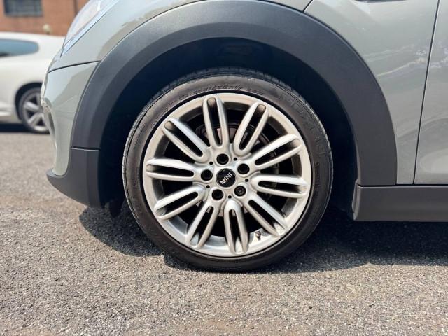 Mini Mini IV F55-F56 2014 1.5 Cooper D Hype Seven 5p