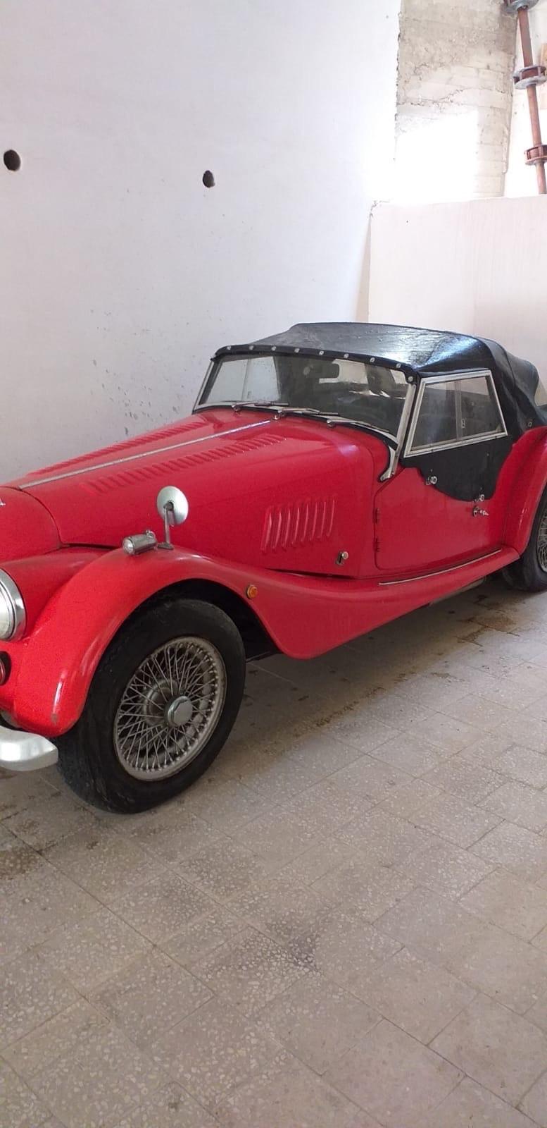 Morgan Plus 4 1.6 cat 2 posti