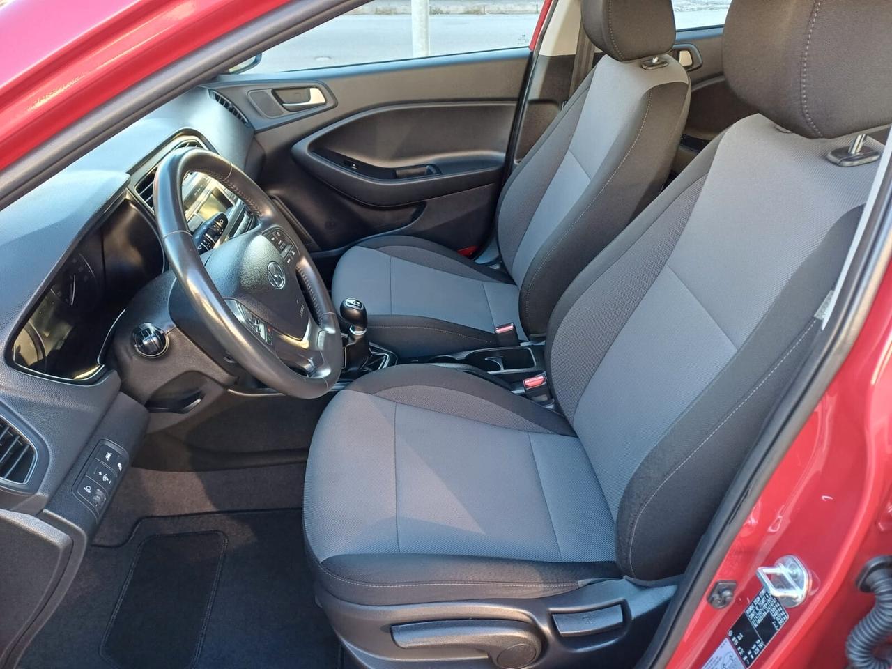 Hyundai i20 1.2 84 cv 5 porte Comfort