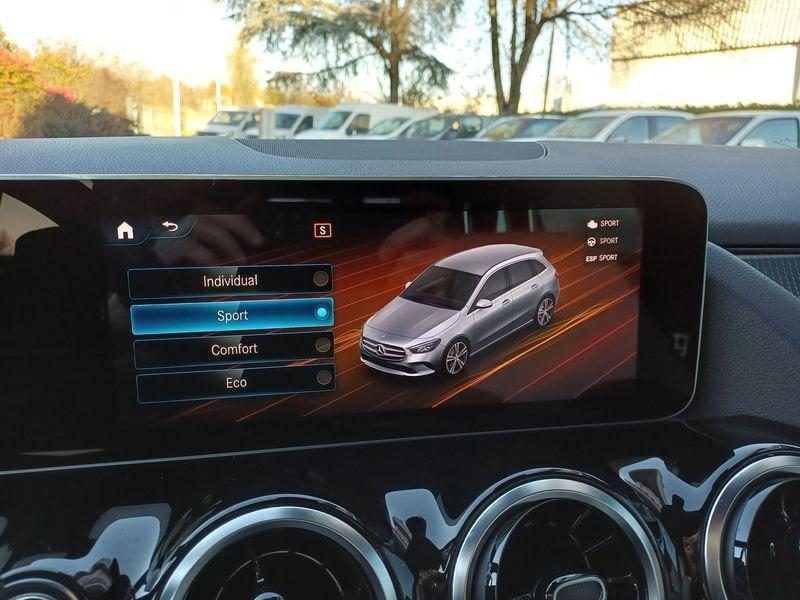 Mercedes-Benz Classe B 180 Sport auto 1°PROP-GARANZIA