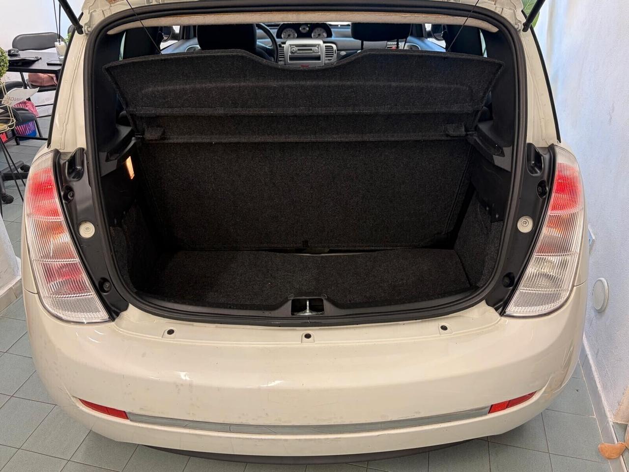 Lancia Ypsilon DIVA 1.2 EURO5 12 MESI DI GARANZIA