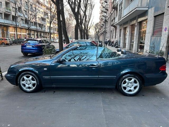 Mercedes-benz CLK 200 Kompressor cat Cabrio Elegance