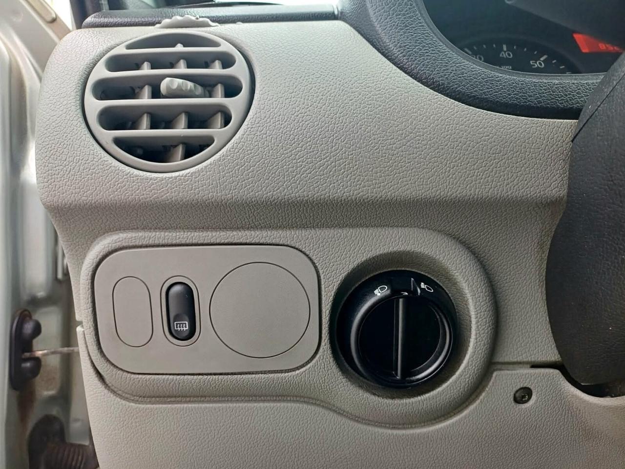 Renault Kangoo 1.2 75 CV *allestimento disabili