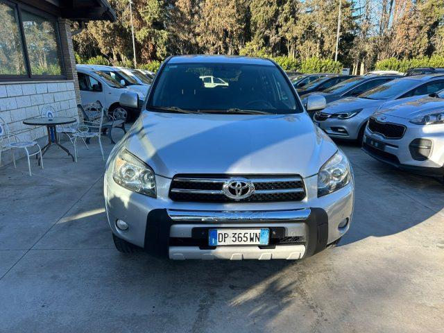 TOYOTA RAV 4 Crossover 2.2 D-Cat 177 CV Luxury