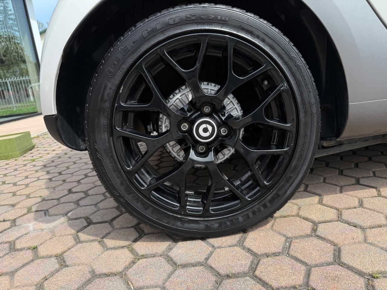Smart ForTwo 70 1.0 twinamic BRABUS Style