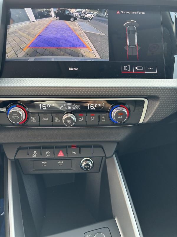 Audi A1 Sportback 30 1.0 tfsi S Line Edition 116cv s-tronic LED-PHONE APPS-17"