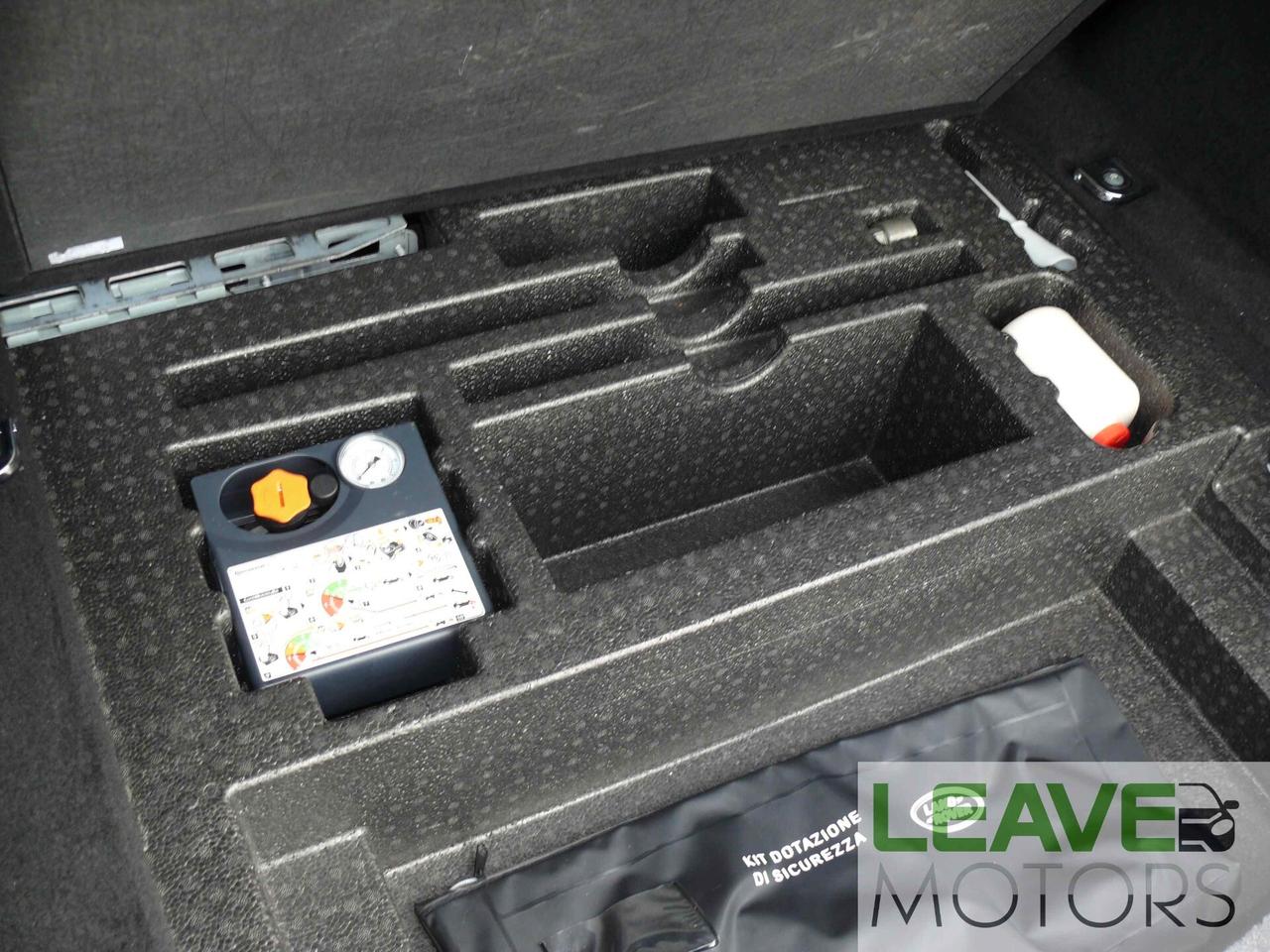 Land Rover Range Evoque 2.0 TD4 150 CV 5p. SE