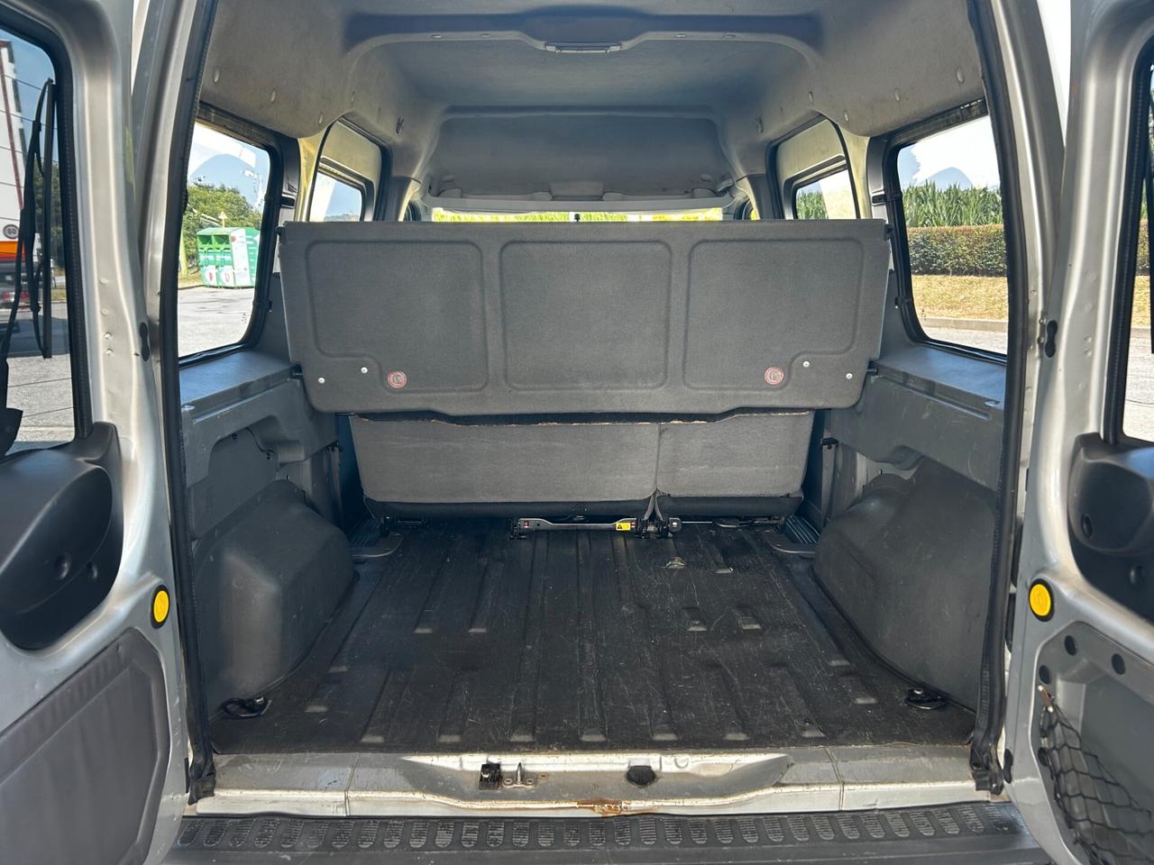 Ford Transit Connect Tourneo 200S 1.8 TDCi VETTURA