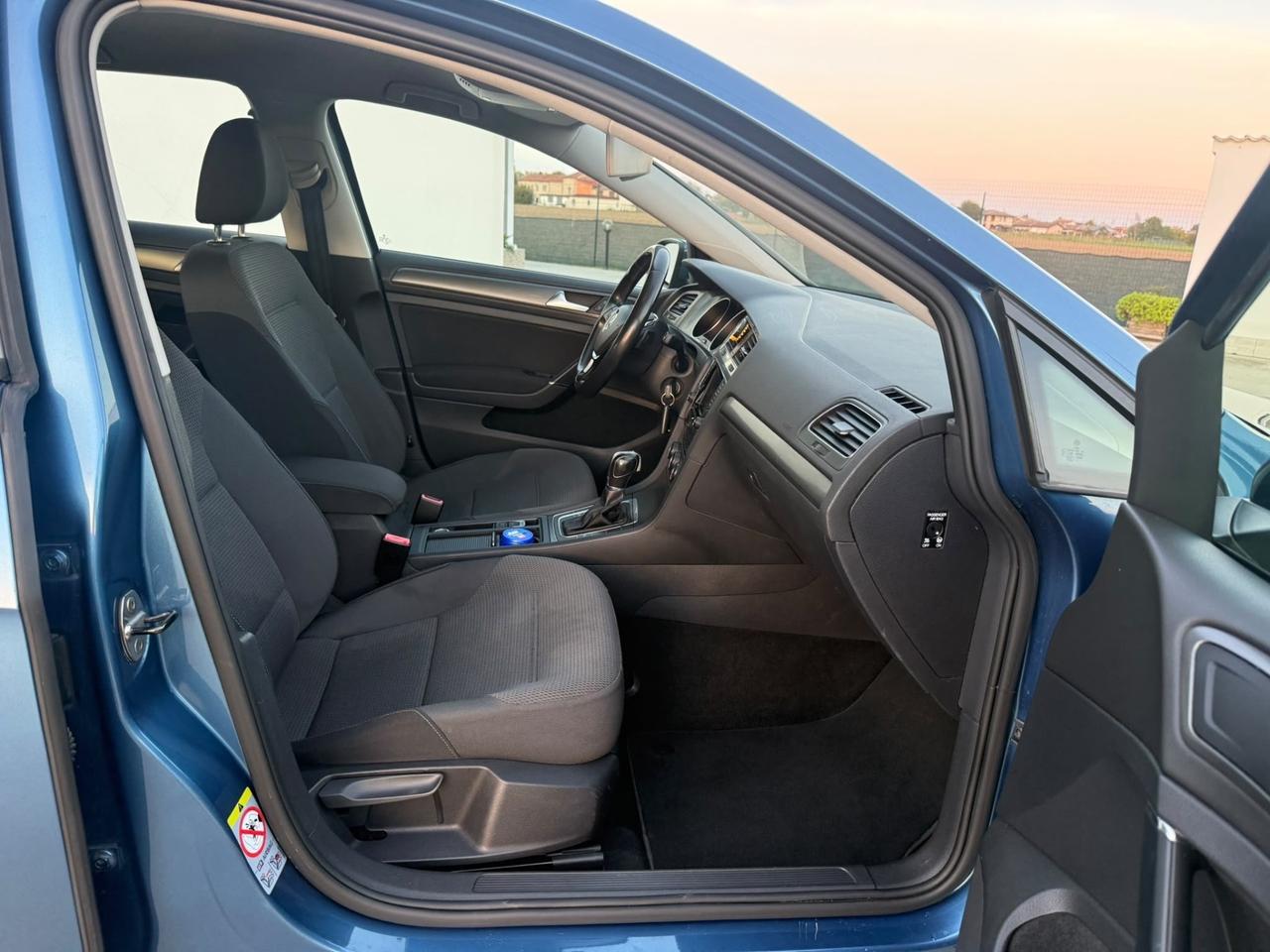 Volkswagen Golf 1.6 TDI DSG 5p. Comfortline BlueMotion Technology