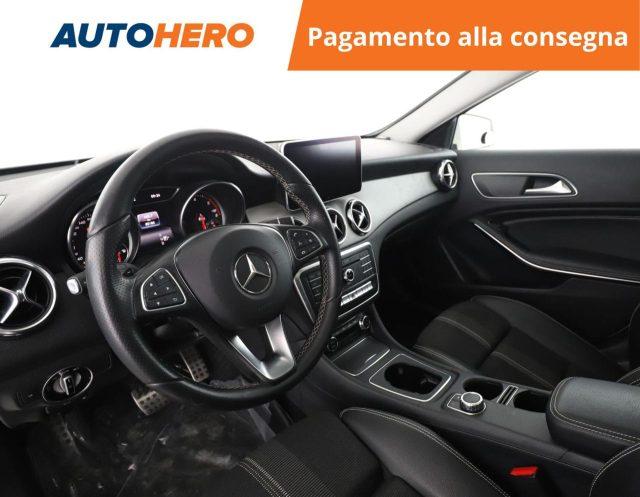 MERCEDES-BENZ GLA 180 d Automatic Business