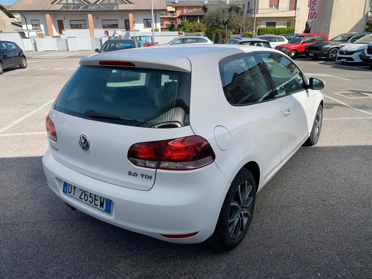 Volkswagen Golf 2.0 TDI 140CV DPF 3p. Highline