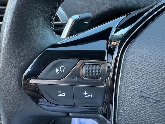 Peugeot 3008 BlueHDi 130cv