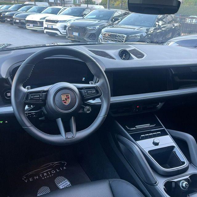 PORSCHE - Cayenne COUPE- 3.0 V6 E-Hybrid