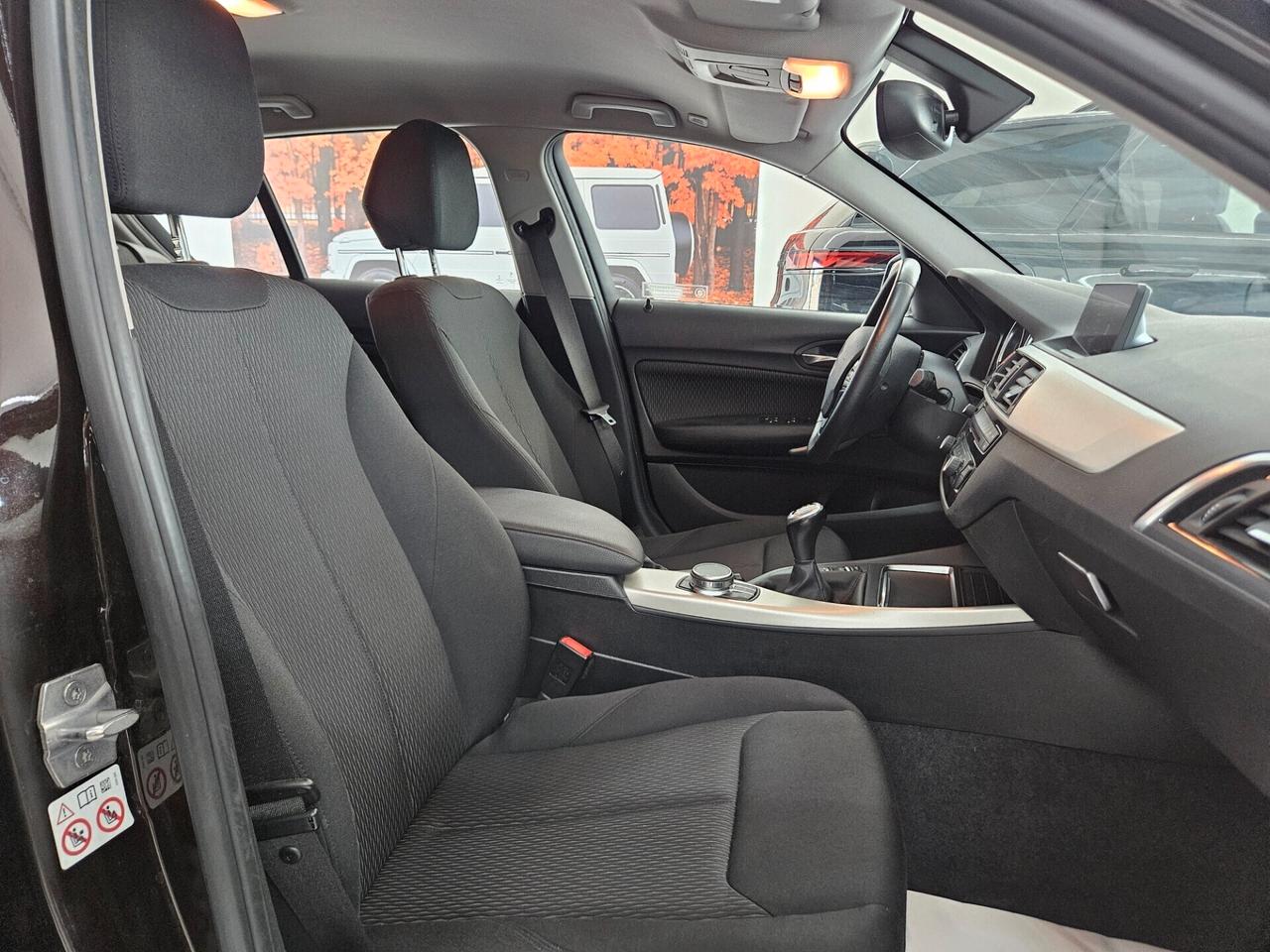 BMW 114 d Business 5p - IVA ESPOSTA