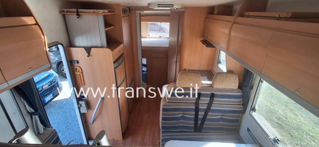 Elnagh Super D112G mansardato con ampio garage in coda