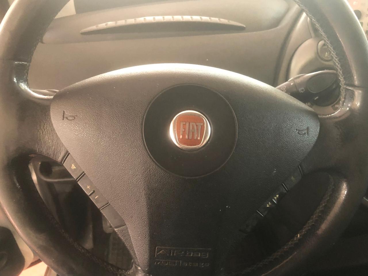 Fiat Multipla 1.6 16V Natural Power Active