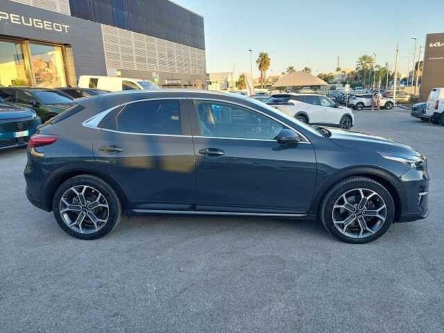 Kia XCeed 1.6 CRDi 136 CV MHEV High Tech