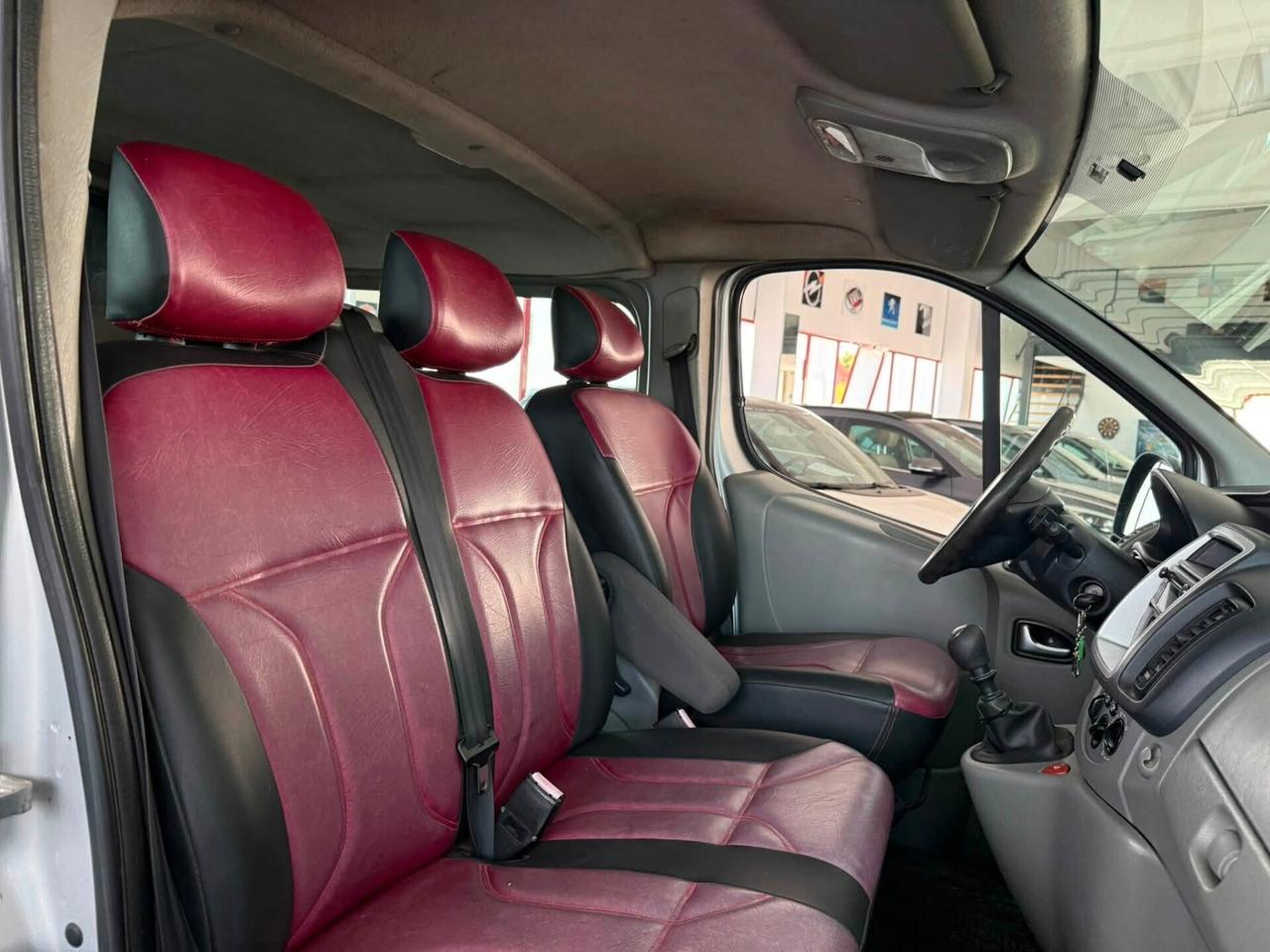 Opel Vivaro 2.9 115cv CDTI doppia cabina 6 Posti autocarro 2014