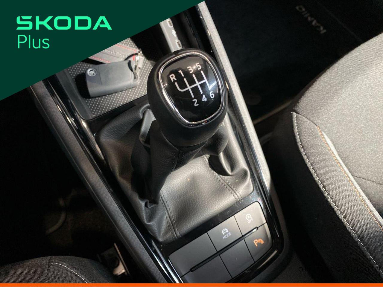 Skoda Kamiq 1.0 tsi 115cv black dots
