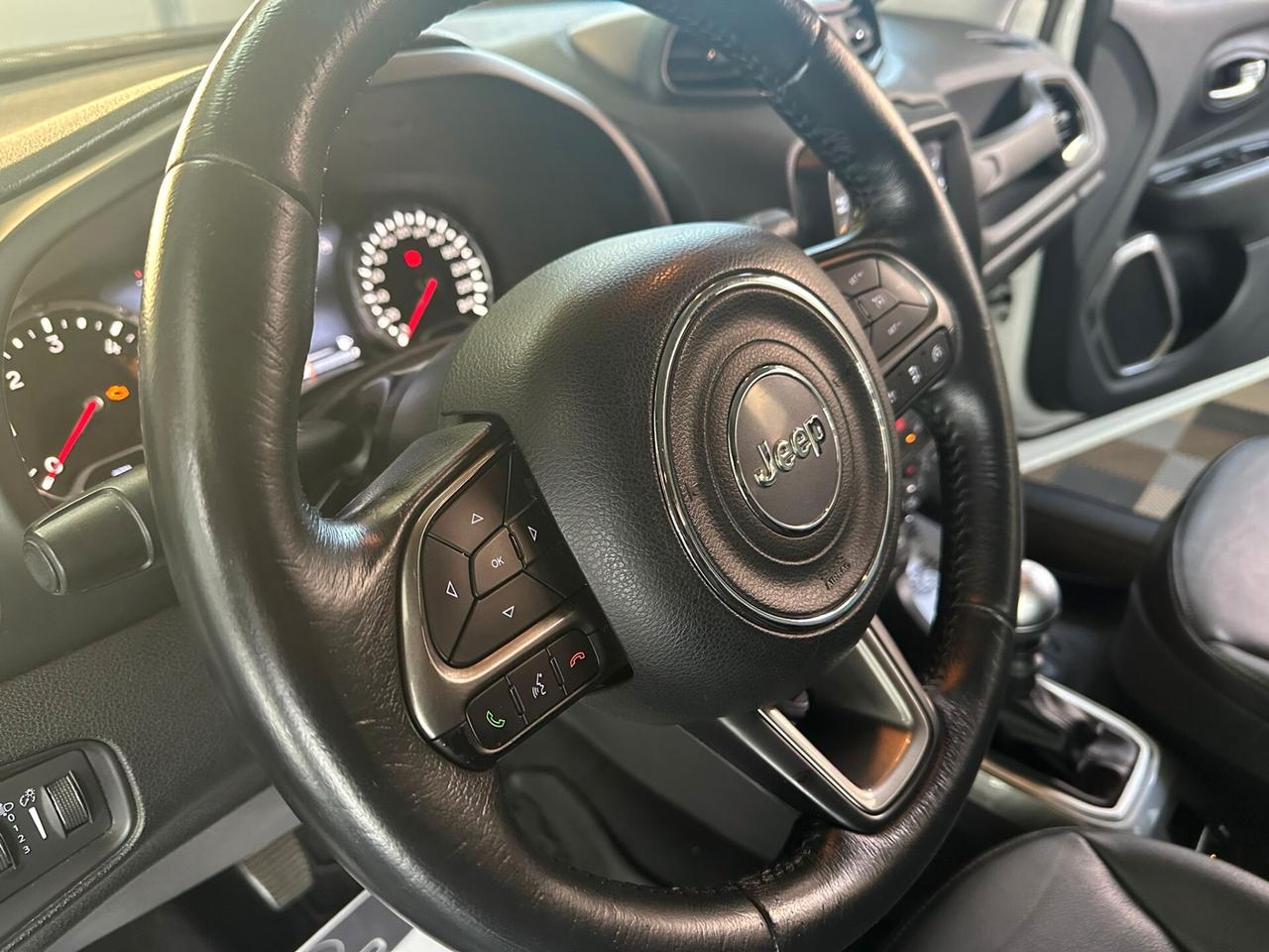 Jeep Renegade 1.6 Mjt DDCT 120 CV Longitude