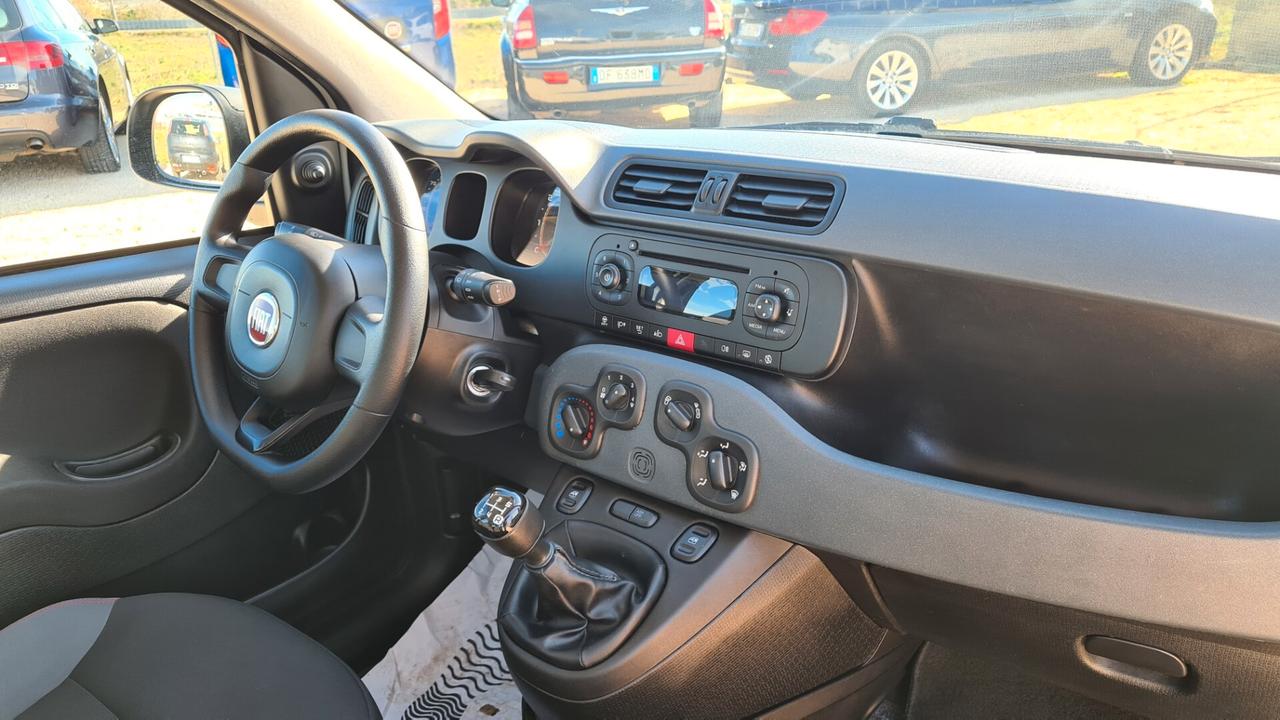 Fiat Panda 1.3 MJT 95 CV S&S Easy vettura pari al nuovo