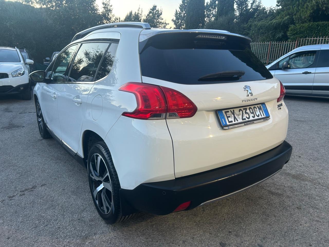 Peugeot 2008 1.6 e-HDi 115 CV Stop&Start 120000km