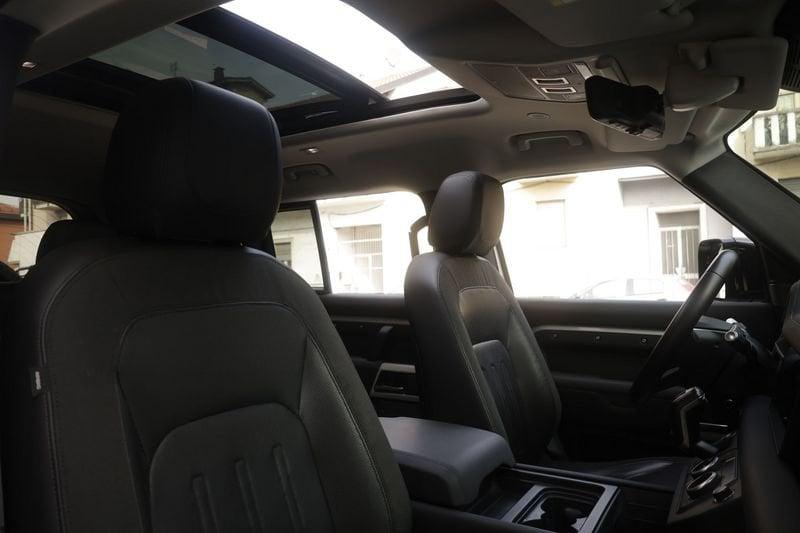 Land Rover Defender Land Rover Defender 2.0 SD4 240 110 First Edition AWD auto 177KW ANNO 2020