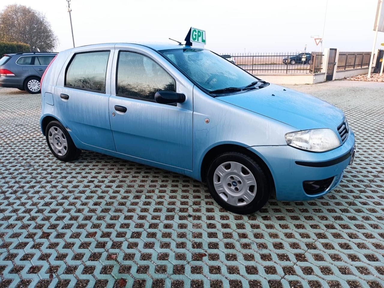 Fiat Punto 1.2 5 porte GPL 148.000km