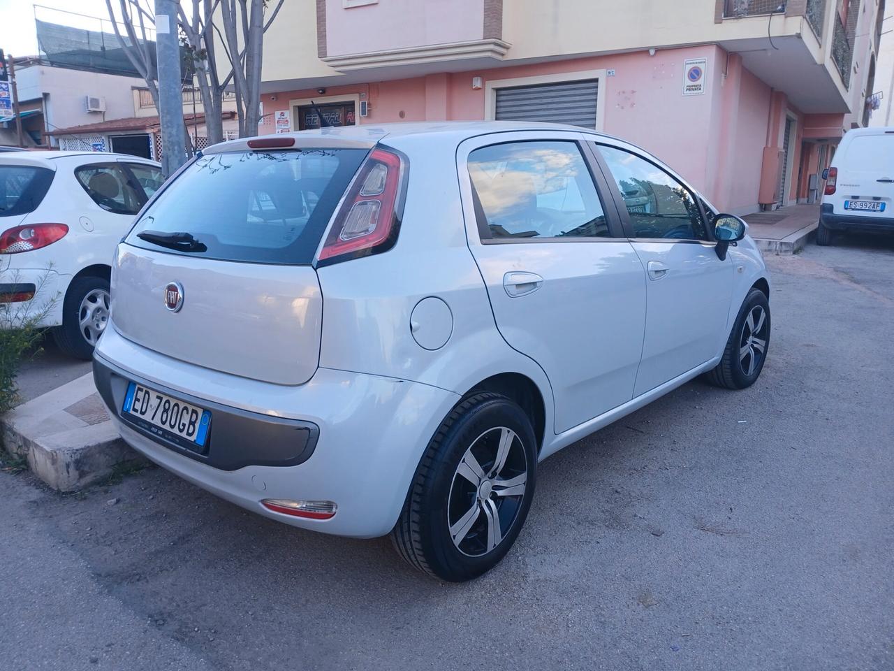 Fiat Punto Evo 1.3 MTJ 75 CV. DINAMIC BIANCO PERLA