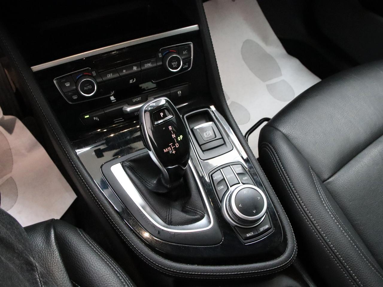 BMW 216 Serie 2 F45 2020 Active Tourer 216d Sport auto