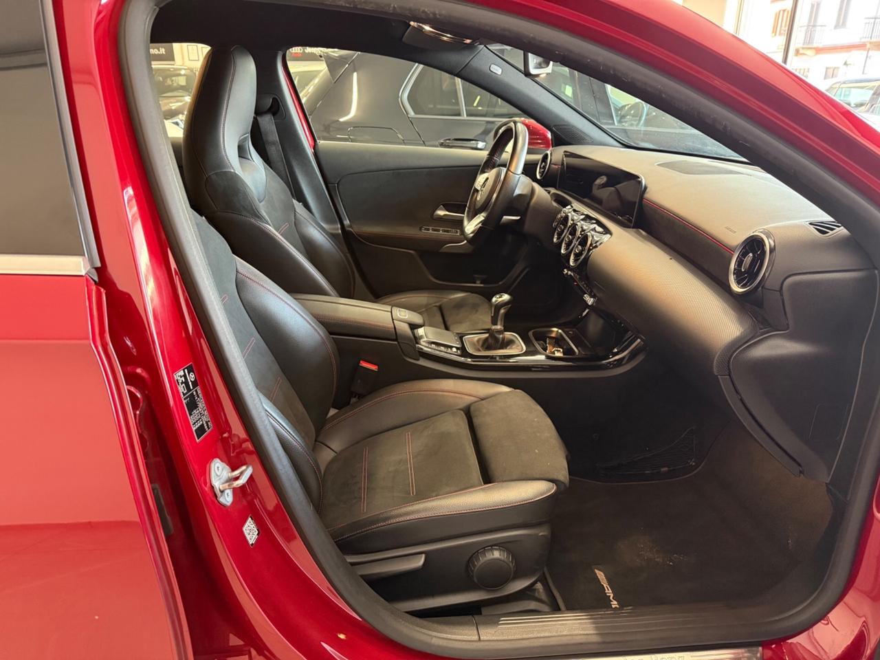 Mercedes-benz A 200 Premium AMG