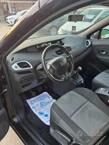 RENAULT Scenic X-Mod 1.5 dCi 110CV Wave