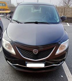 LANCIA Ypsilon 1.2 69 CV 5 porte Gold
