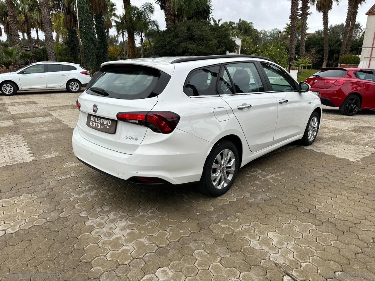 FIAT Tipo 1.3 Mjt S&S SW Lounge