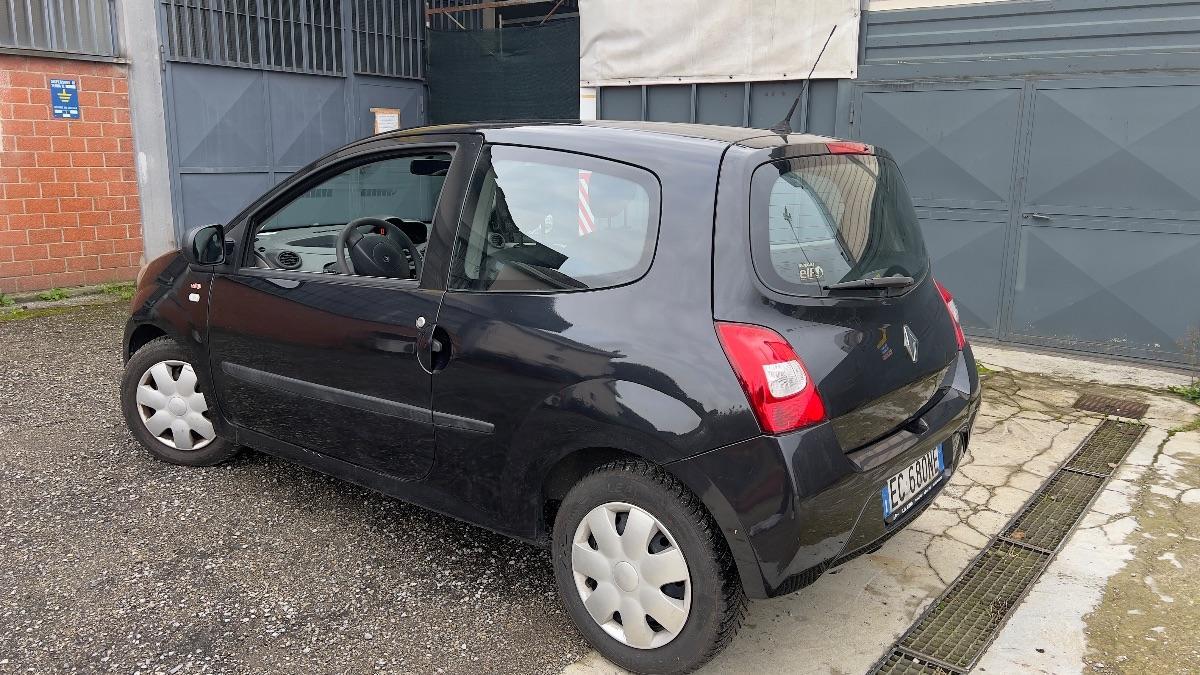 RENAULT - Twingo 1.2 lev Sport&Sound c/clima 75cv